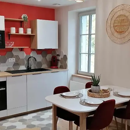 アパート Neuf Dans *