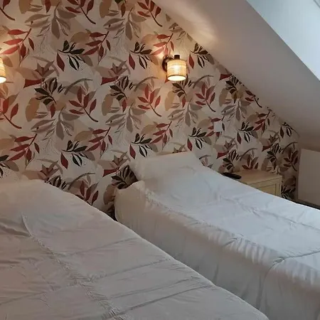 Neuf Dans * ラ・ブルブール