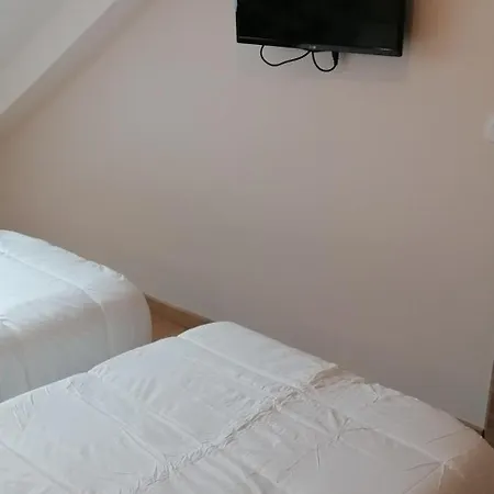 Apartment Neuf Dans La Bourboule